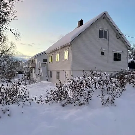 Cozy Near The Center And Nature Apartment