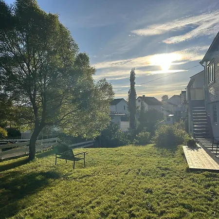 Cozy Near The Center And Nature *